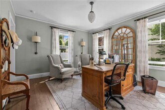 43 Sherman St in Newport, RI - Building Photo - Building Photo
