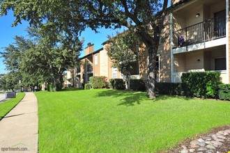 Rise Heather Ridge in Arlington, TX - Building Photo - Building Photo