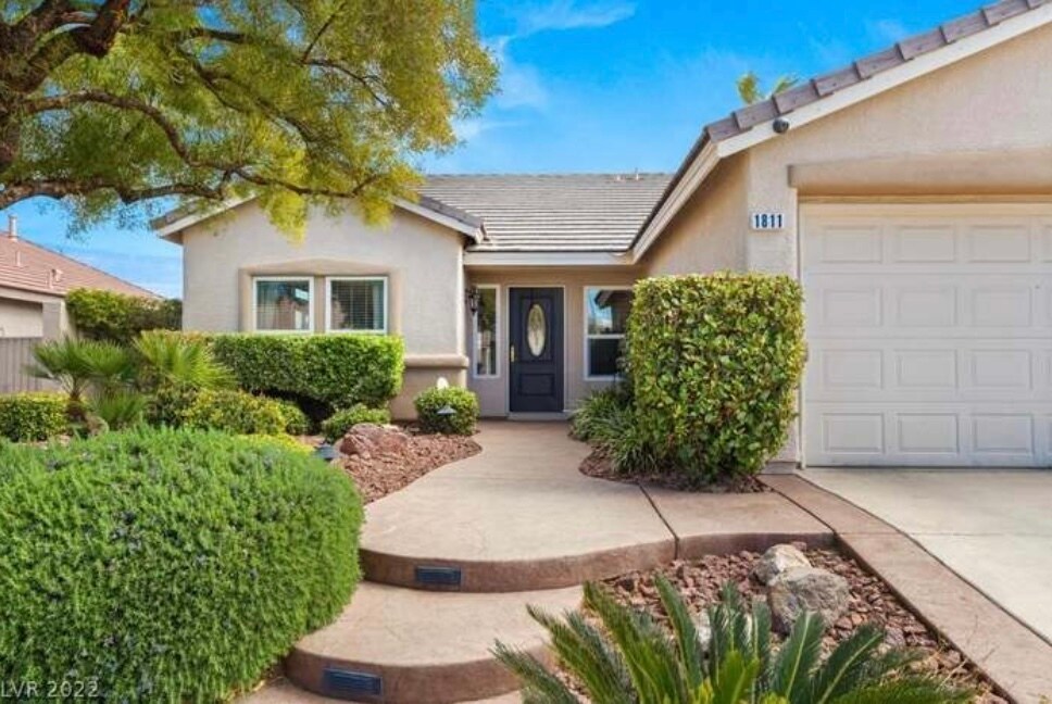 1811 Puerto Way in Henderson, NV - Building Photo