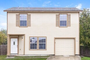 9726 Amber Ledge in San Antonio, TX - Building Photo