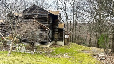227 Image Dr in Scotrun, PA - Building Photo - Building Photo