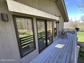 238 Kelly Rd in East Chatham, NY - Building Photo - Building Photo