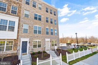 9630 Weshire Dr in Upper Marlboro, MD - Building Photo - Building Photo