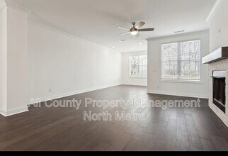 105 Basil St in Cumming, GA - Building Photo - Building Photo
