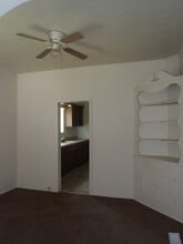 708 McDonald St in St. Joseph, MO - Foto de edificio - Building Photo