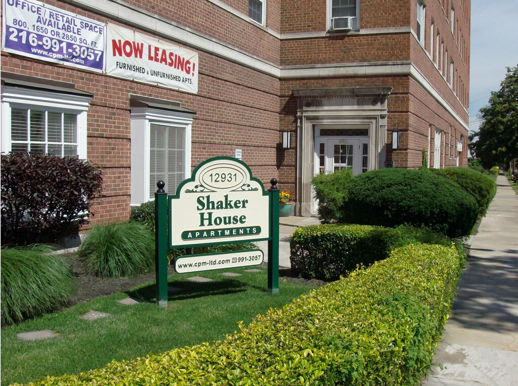 Shaker House & Shaker Town House Cleveland, OH Apartments