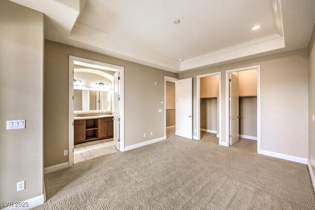 property at 10 Via Vasari