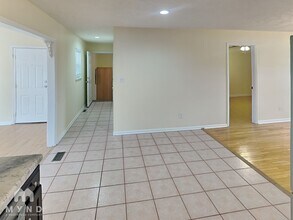 110 Hyde Ln, Unit 24-402 in Statesville, NC - Building Photo - Building Photo