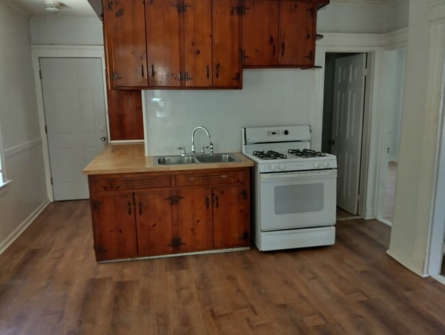 property at 113 Division St