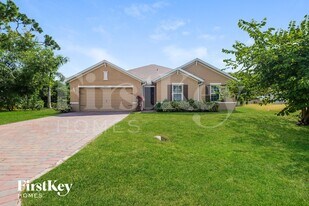 1622 SW 22nd St in Cape Coral, FL - Building Photo