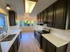 1120 Devonshire Ct in Fairfield, CA - Building Photo - Building Photo