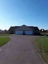 1304 146th Ave, Unit #B in New Richmond, WI - Building Photo - Building Photo