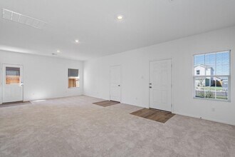 230 Gabbro Gdns in Maxwell, TX - Building Photo - Building Photo