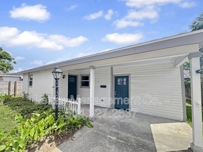 property at 31 Helis Dr