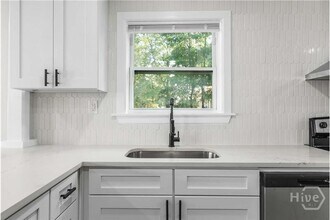 2157 California Ave in Savannah, GA - Building Photo - Building Photo