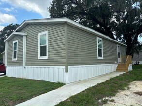 9435 Polak Dr in Tampa, FL - Building Photo - Building Photo