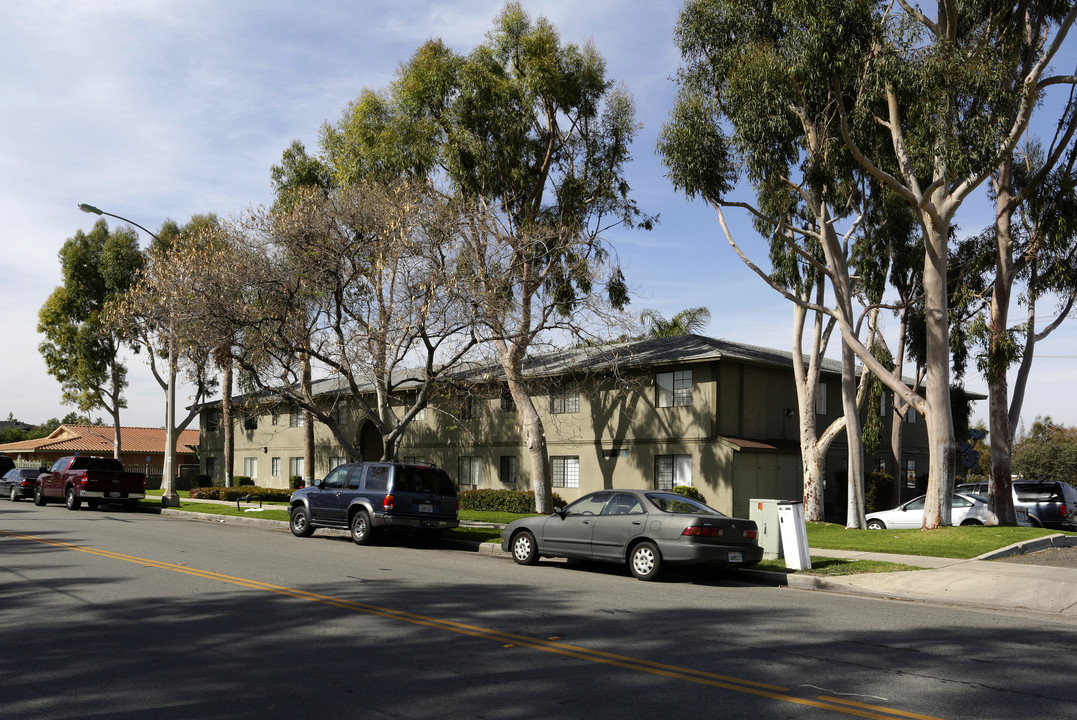 Circle City Apartments in Corona, CA - Building Photo