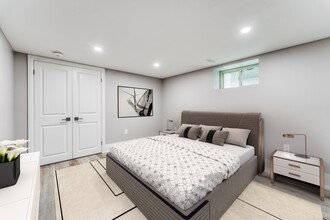 130 Carruthers Ave in Kingston, ON - Building Photo - Building Photo
