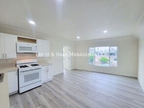 3311 D Platt Ave in Lynwood, CA - Building Photo - Building Photo