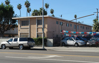 7617 S Broadway in Los Angeles, CA - Building Photo - Building Photo