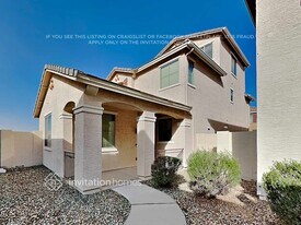 7116 S 7th Ln in Phoenix, AZ - Building Photo