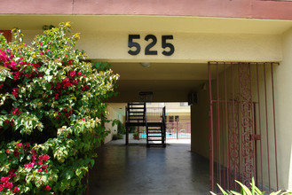 525 E Olive Ave in Monrovia, CA - Building Photo - Building Photo