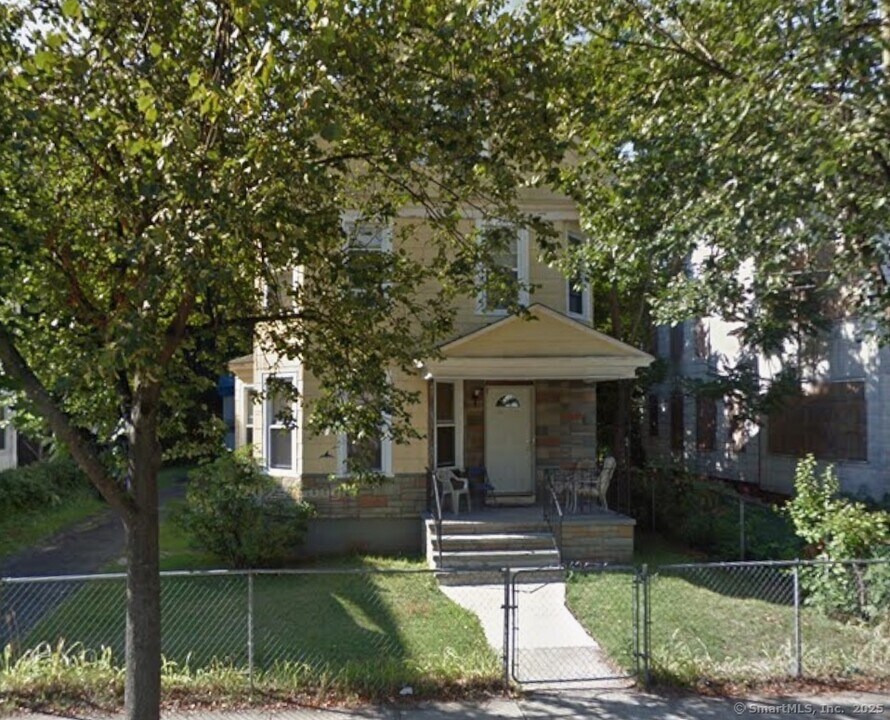 56 Dorman St in New Haven, CT - Building Photo