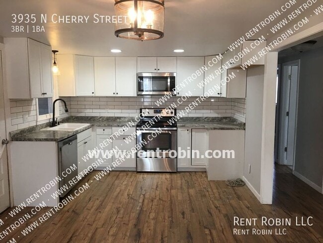 3935 N Cherry St in Kansas City, MO - Building Photo - Building Photo