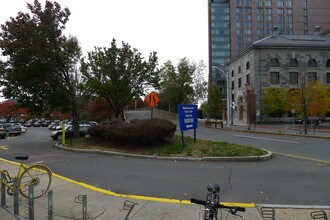 533 Cambridge St in Boston, MA - Foto de edificio - Building Photo