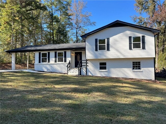 property at 550 Oglesby Bridge Rd SE