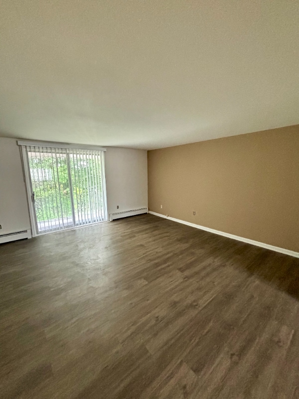 110 Losson Rd in Cheektowaga, NY - Building Photo - Building Photo