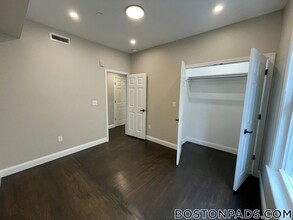 777 Columbia Rd in Boston, MA - Building Photo - Building Photo