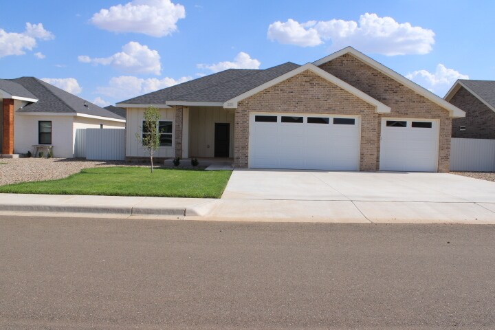 225 Abbey Rd in Clovis, NM - Foto de edificio