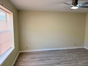 5254 Stumberg Ln in Baton Rouge, LA - Building Photo - Building Photo