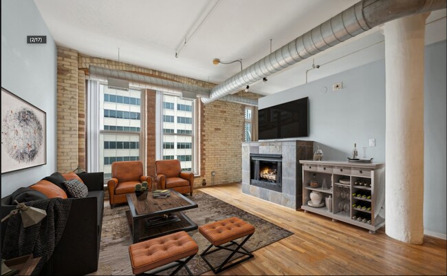 420 S Clinton St, Unit 317A in Chicago, IL - Building Photo - Building Photo