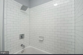 5847 Willows Ave, Unit Unit 2 in Philadelphia, PA - Building Photo - Building Photo