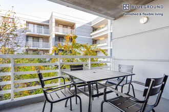 20350 Stevens Creek Blvd in Cupertino, CA - Building Photo - Building Photo