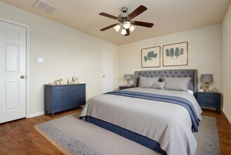 10820 South Lake Mist Lane in Willis, TX - Building Photo - Building Photo