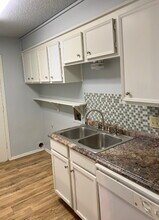 7804 Avenue X - B Ave in Lubbock, TX - Building Photo - Building Photo