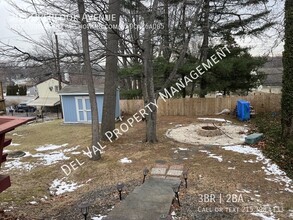 303 Overlook Ave in Willow Grove, PA - Building Photo - Building Photo