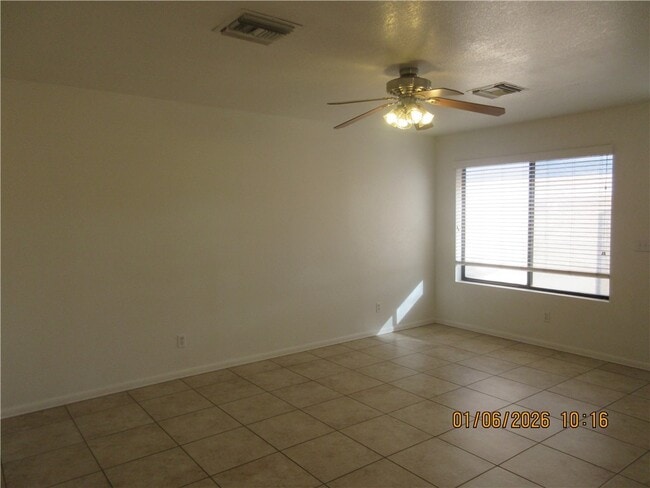 3115 Fairgrounds Blvd in Kingman, AZ - Building Photo - Building Photo