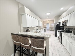 23176 Grassy Pine Dr in Estero, FL - Building Photo - Building Photo