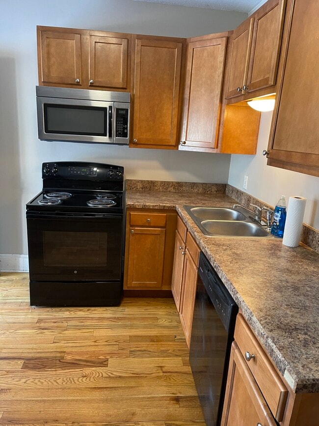 402 Chittenden Ave in Columbus, OH - Building Photo - Building Photo