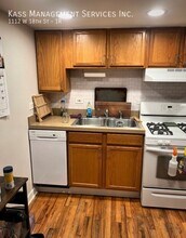 1112 W 18th St in Chicago, IL - Building Photo - Building Photo