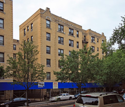 89-04 34th Ave in Flushing, NY - Foto de edificio - Building Photo