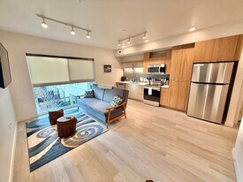 360 W 200 S in Salt Lake City, UT - Building Photo