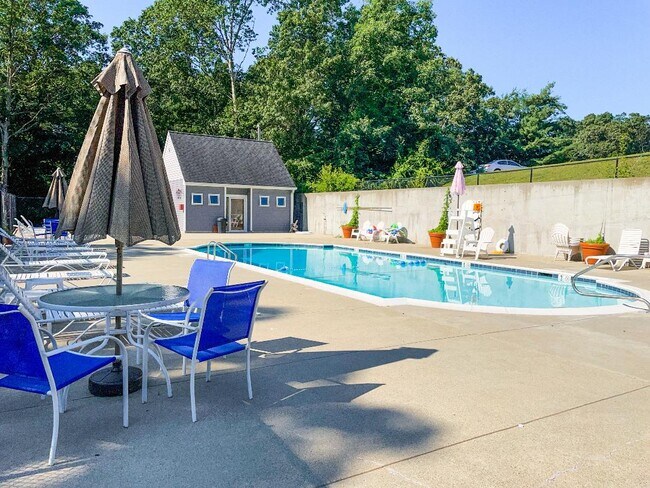 147 Turner Rd, Unit 89 in Holliston, MA - Building Photo - Building Photo