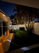1800 NW 7th Ave in Fort Lauderdale, FL - Building Photo - Building Photo