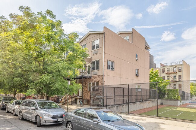 103-107 Stockton St in Brooklyn, NY - Foto de edificio - Building Photo