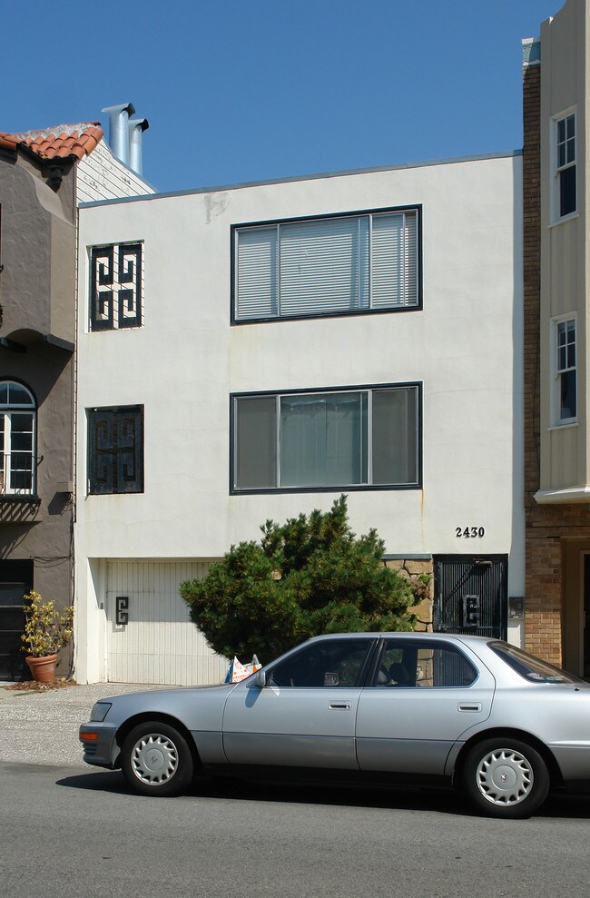 2430 Francisco St in San Francisco, CA - Building Photo - Building Photo